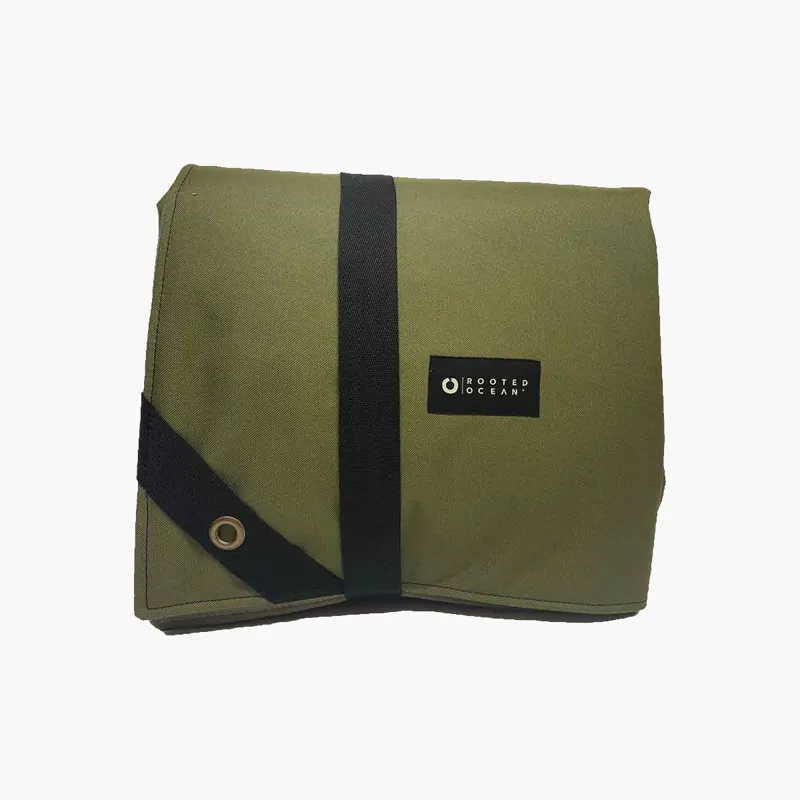 Rooted Ocean Traveller Blanket Green